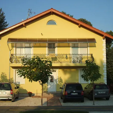 Apartamento Yellow *