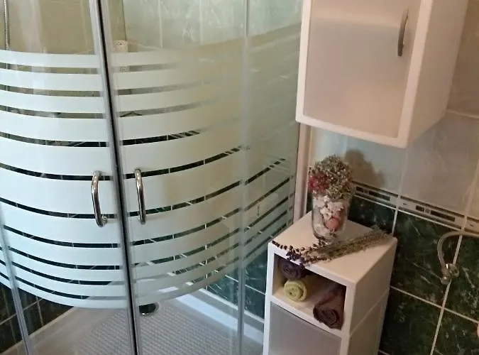 Yellow Bük